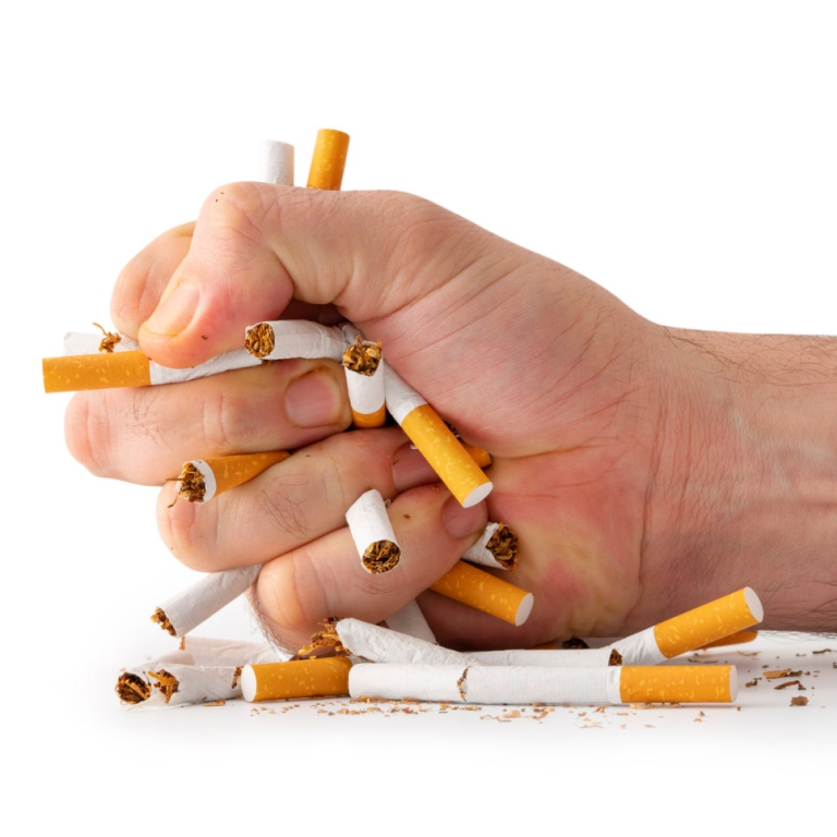 담배 연기에 사라지는 당신의 10년, 혼자 아닌 ‘정부 지원’으로 되찾는 법!